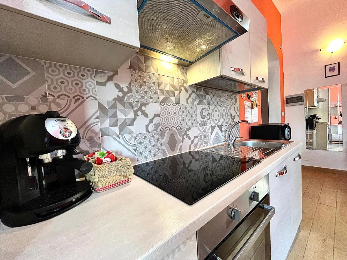Ca Del Vins - Studio Flat In لا سبيتسْيا المظهر الخارجي الصورة