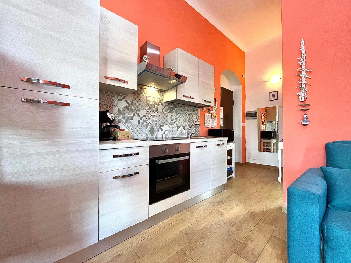 Ca Del Vins - Studio Flat In لا سبيتسْيا المظهر الخارجي الصورة