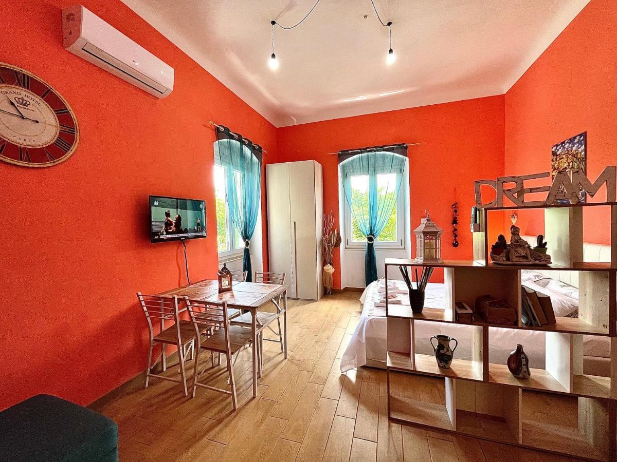 Ca Del Vins - Studio Flat In لا سبيتسْيا المظهر الخارجي الصورة